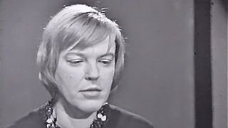 Ingeborg Bachmann reads An die Sonne  A Paean To the Sun 1961 CC Deutsch Eng русский  Ned [upl. by Annahsor935]