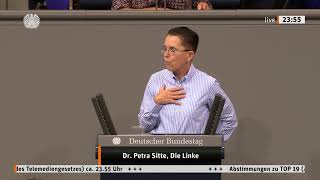 Petra Sitte DIE LINKE Bundesregierung muss sich klar gegen Netzsperren positionieren [upl. by Arraet]