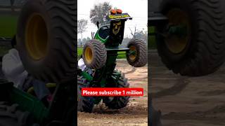 John Deere ki kya stunt shortsfeed trakter tacter tektor [upl. by Zacarias]