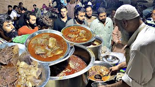 Bong Paye  Lahori 4am Bong Paye Nashta  Nasir Bong Paye anarkali bazar  pakistan street food [upl. by Divaj]