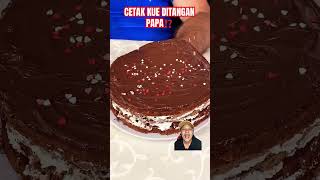 CETAK KUE DITANGAN PAPA⁉️ music song cover cake cakedecorating chocolate funny [upl. by Allisan607]