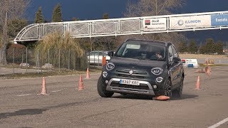 FIAT 500X 2019  Maniobra de esquiva moose test y eslalon  km77com [upl. by Sined]