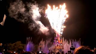 Disneyland Paris  Spettacolo finale  30o anno [upl. by Fidele]