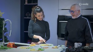 Noël aux Fourneaux – RECETTE  Escalopes de foie gras poêlées aux raisins [upl. by Brande]