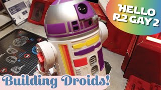 Hello R2Gay2 Building Droids at The Droid Depot  Galaxys Edge  Star Wars [upl. by Tyoh]