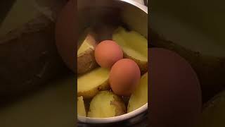 Boiling potatoes egg उसिनेको आलु फुल [upl. by Enomes]