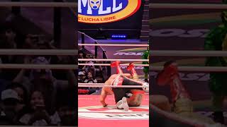 Colmillada del Último Guerrero y triunfo al lado de Star Jr ante el Templario y Titán en la México [upl. by Carrol312]