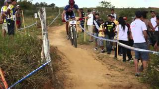 Avancini sofre com problemas mecânicos e estrangeiros dominam XCO no Pan de MTB  Bike é Legal [upl. by Nimra]