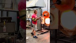 Glassblowing instant gratification shape glassblowing glasssculpture glassblower glassart [upl. by Doti]