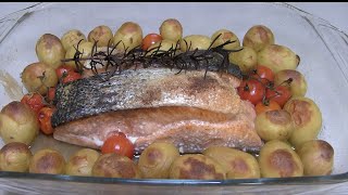 Salmón al Horno con Papas [upl. by Saticilef]