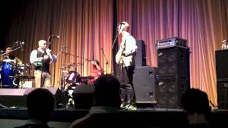 Shuffler featuring Paul Turner part 2  London Bass Guitar Show 2012 [upl. by Nerte]