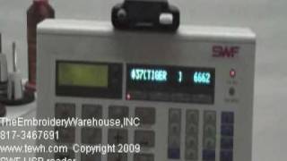 USB reader in a SWF 1501 embroidery machine  lector USB en bordadora SWF [upl. by Blisse559]