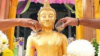 SONGKRAN FESTIVAL  Bathing The Buddha Ritual  Bangkok Thailand HD [upl. by Kessia202]