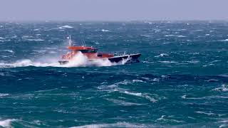 The pilot launch Torquay runs to ships on a blustery morning at Point Lonsdale Victoria Australia [upl. by Moretta]