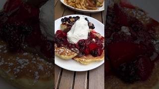 Does Bubby’s Have The Best Pancakes In NYC breakfast nyc restaurant bubbys [upl. by Ettenwahs205]