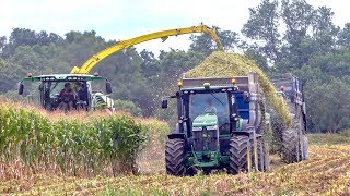 Gros chantier dEnsilage 2017  100 JD  6 X John Deere 8R7R6R8400i Phantom4K [upl. by Greerson]