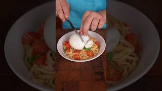 Pasta al basilico pomodoro parmigiano e burrata 🤤 Lionfieldshorts italianfood [upl. by Kahl]