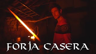 FORJAMOS UNA ESPADA  Horno casero [upl. by Yetac]