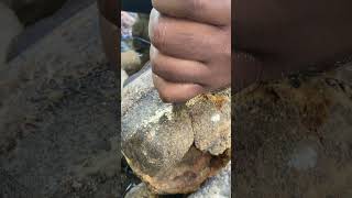 Really Hard To Crack It 🤯🤑 crystals gems gold rockhounding satisfying [upl. by Ael]