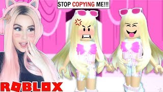 I COPIED PEOPLES OUTFITS IN ROYALE HIGH TO SEE WHAT WOULD HAPPEN THEY GOT REALLY MAD Roblox [upl. by Nawaj298]