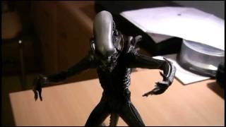 Classic Alien 7Inch Action Figure Consumer Review [upl. by Gerry239]