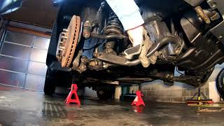 How to Replace the front struts on a Nissan XterraFrontierPathfinder [upl. by Lorianna]