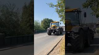 No trains JCB FASTRAC TRACTOR chased by a 129LTR DAF AMAZON LORRY [upl. by Lazarus]