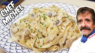 Fettuccine alfredo au poulet [upl. by Dorraj]