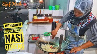 Authentieke Indonesische Nasi Goreng [upl. by Mosnar]