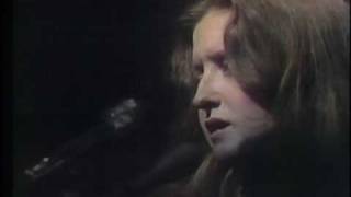 bonnie raitt live historical video  love has no pride written by Eric Kaz amp Libby Titus [upl. by Ardnusal]