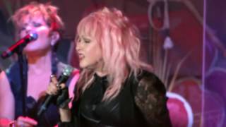 Cyndi Lauper Live 🡆 Money Changes Everything 🡄 Houston Tx  9112016 [upl. by Trinee]