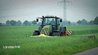 Grünroggen mähen mit Fendt Vario 714 und Krone HD [upl. by Llirpa323]