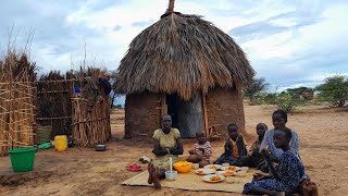 Cooking African Traditional food for lunchAfrican village life [upl. by Trainer]