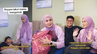 Siti Nordiana Memberikan Duit amp Menyuruh Anaknya Membelikan Hadiah Untuk Dirinya [upl. by Farman530]