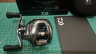 UNBOXING amp REVIEW DAIWA STEEZ SV TW 2024  REEL YANG RINGAN TAPI KUAT [upl. by Arianna]