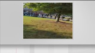 Chamblee middle school students wait in long line to clear metal detectors [upl. by Kraus]