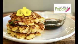 Fresh Scallop amp Onion Korean Pancake PaJeon 해물 파전 w Soy Sauce Vinaigrette  Modern Pepper 10 [upl. by Polk]