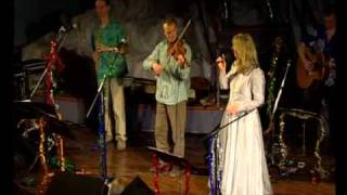 Maddy Prior and The Carnival Band  Ding Dong Merrily on High Live [upl. by Voltmer]