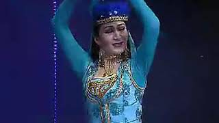 Tursunay Ibrahim  Uyghur Dance Gulyarxan [upl. by Eul]