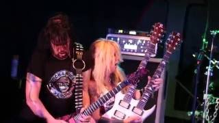 LITA FORD  KISS ME DEADLY [upl. by Aihcropal]