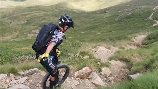 monocycle de descente dans les Pyrénées2017 [upl. by Theis]