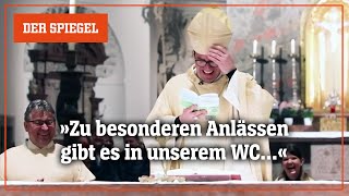 Video vom Ostergottesdienst Der Lachanfall des Bischofs  DER SPIEGEL [upl. by Joshuah744]