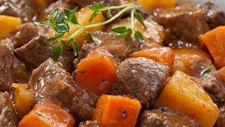 PICADINHO DE CARNE COM BATATAS E CENOURA [upl. by Nwatna]