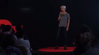 Méthode Montessori  éduquer et favoriser lautonomie  Enora Amann  TEDxBordeauxSalon [upl. by Levenson293]