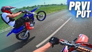 PRVI PUT VOZIM MOTOCROSS Vozio na zadnjem [upl. by Atikir]