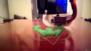 Delta 3D Printer  New E3Dv6 Hot End and Green Filament [upl. by Imef]