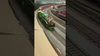 heading into reading at max throttle hoscaletrains train fun ah [upl. by Aztiram]