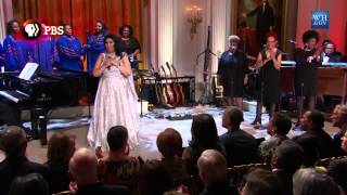 Aretha Franklin Performance At White House 2015 the look [upl. by Nosnirb]