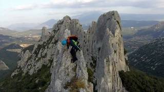 Escalade dans les dentelles de Montmirail [upl. by Pawsner326]