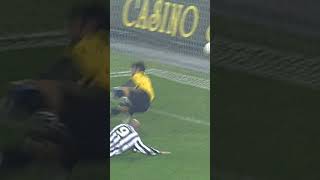 A diving Derby d’Italia winning goal by Vialli 😮‍💨🔥 [upl. by Hcurob138]